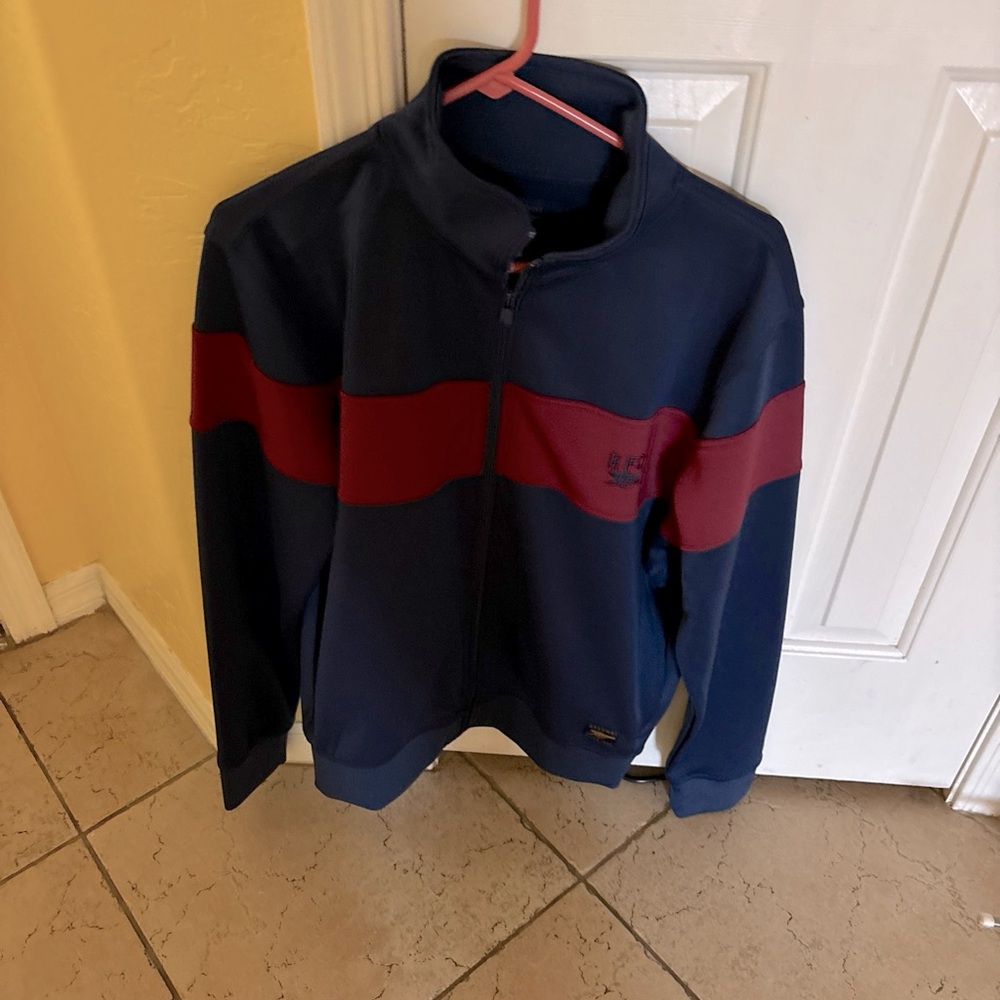 NWOT Men’s official Arsenal track jacket.